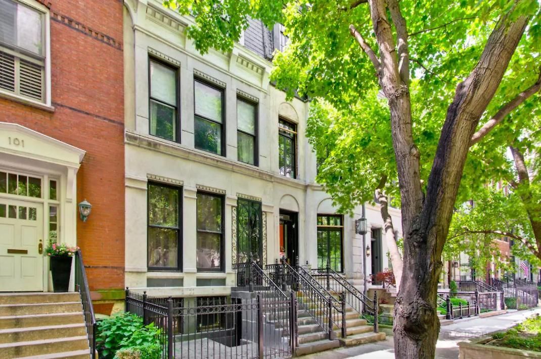 Flat In The Heart Of Downtown Apartment