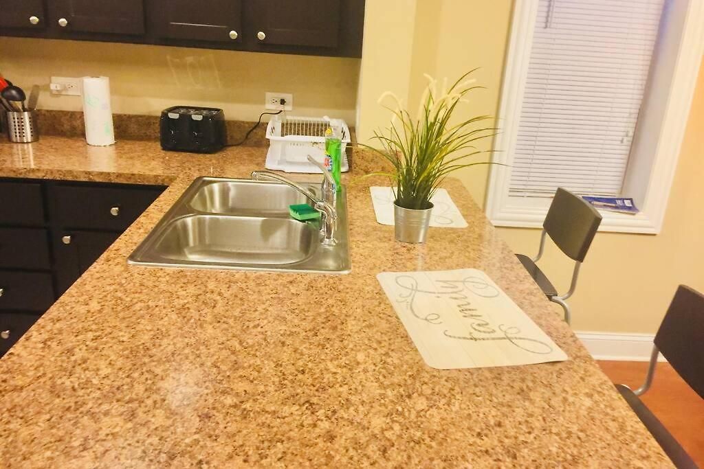 Entire Modern 2 Bedroom Apartment