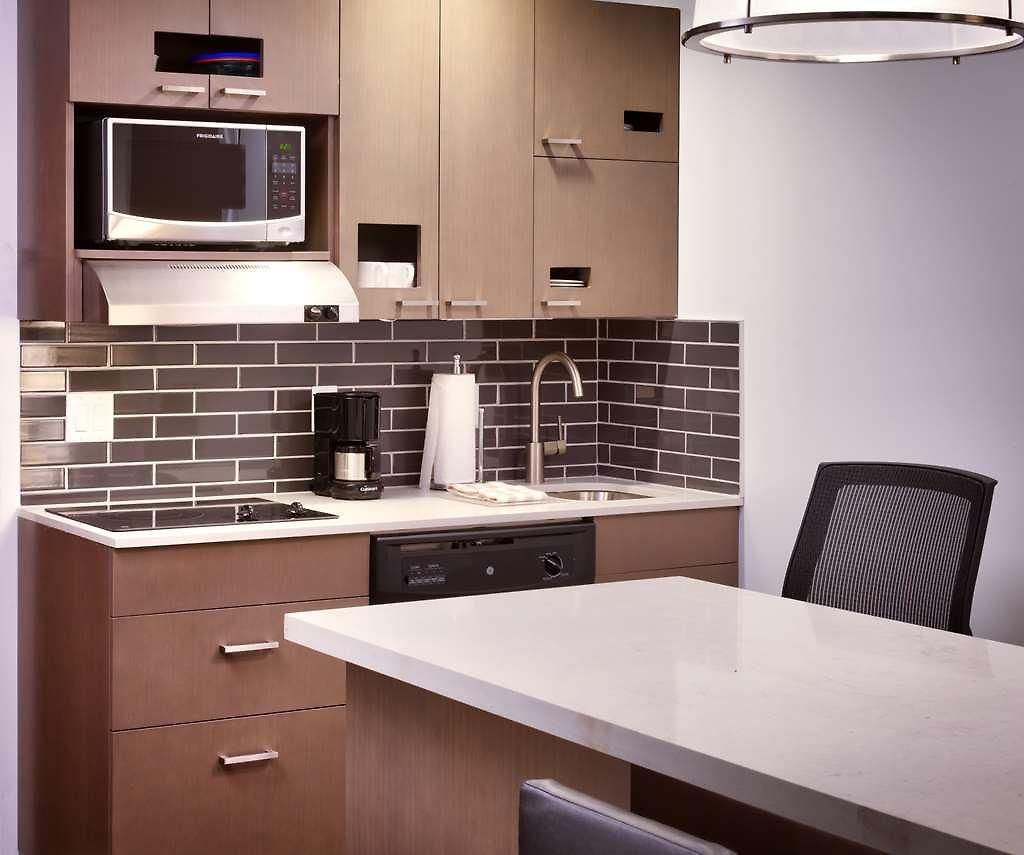 Hyatt House Medical/university District 4*