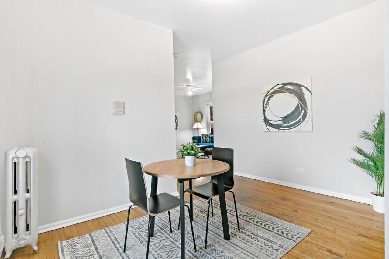 Apartment 1br In Rogers Park With King Bed - Lunt 2e Chicago