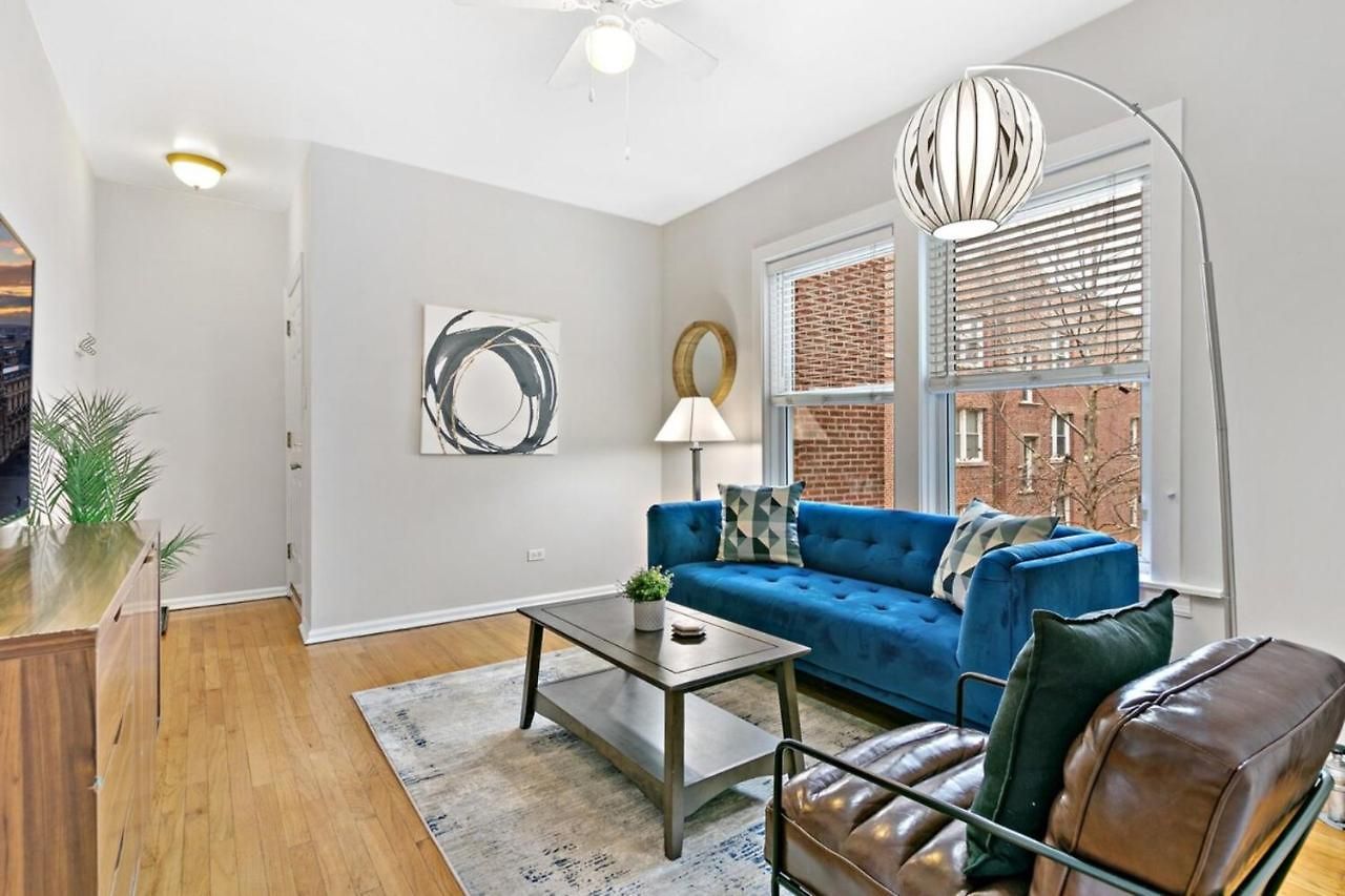 1br In Rogers Park With King Bed - Lunt 2e Apartment *