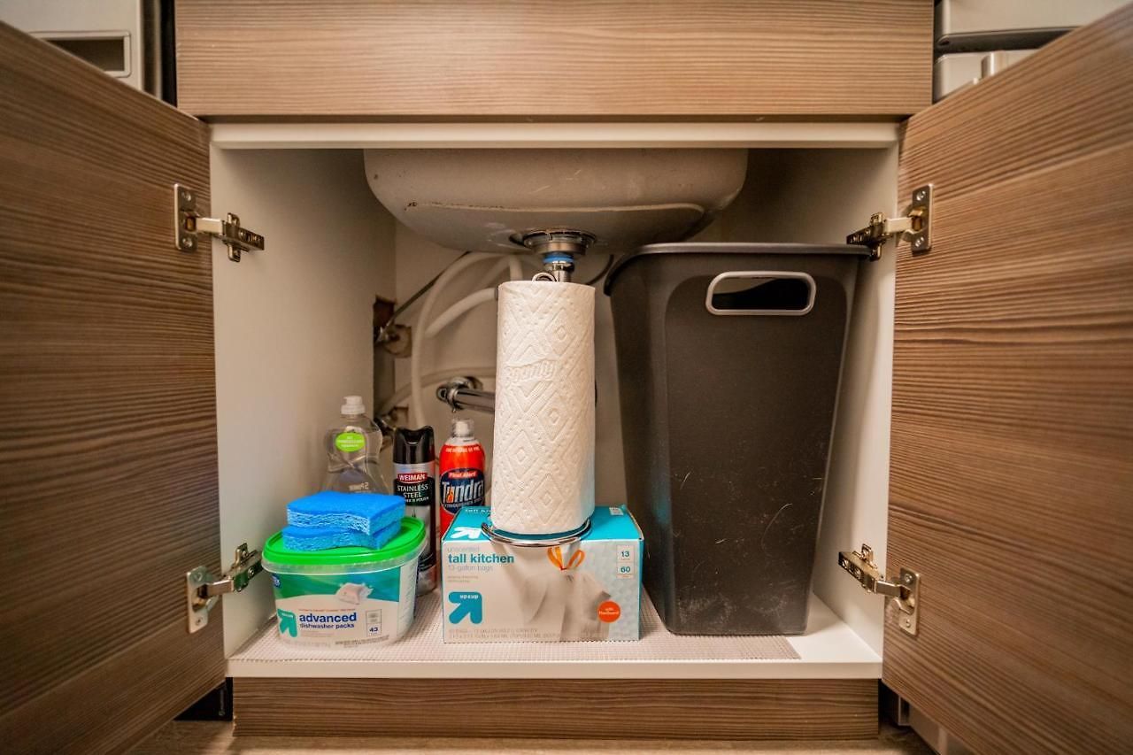 Apartment Comfy And Complete Near Boystown - Oakdale 317 Rep Chicago