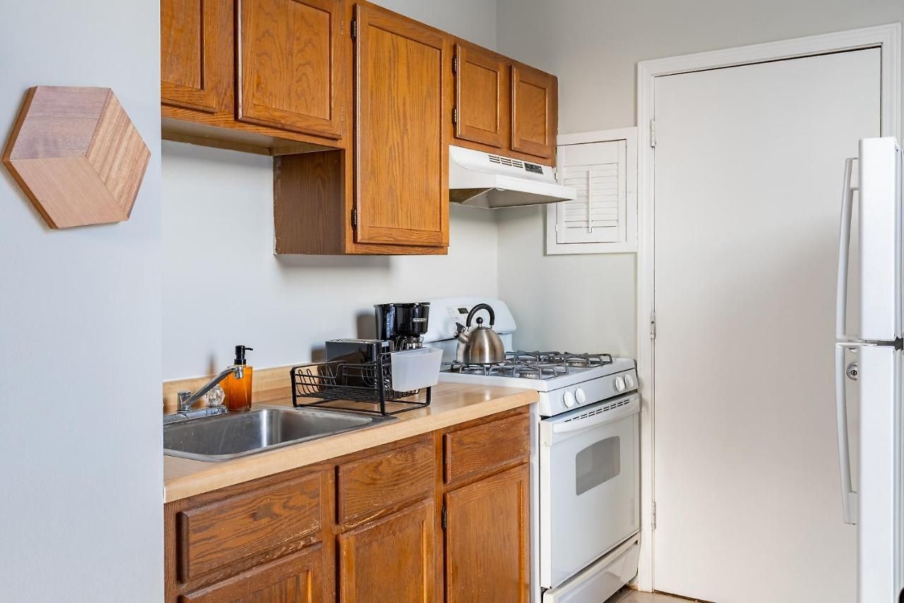 Walker's Paradise 1br In Lincoln Park - Lincoln 2501 * Chicago