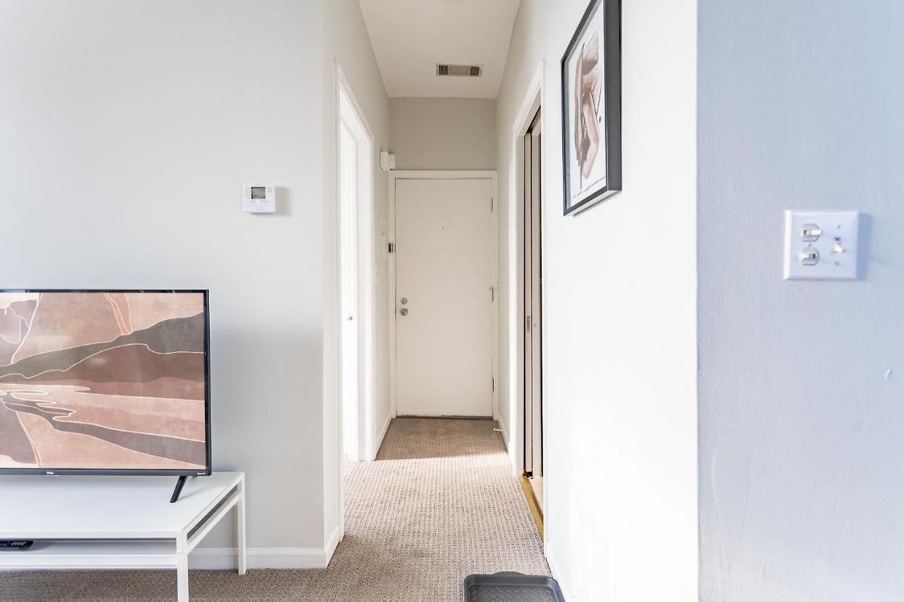 Walker's Paradise 1br In Lincoln Park - Lincoln 2501