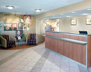 Saint Clair - Magnificent Mile 4*