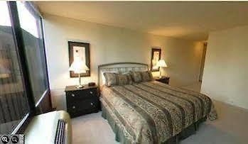 Hotel Corporate Suites Network At Columbus Plaza Chicago