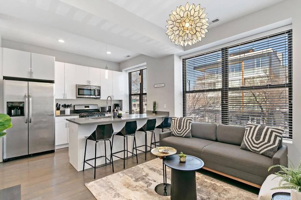 Cozy & Modern 3br - Division 201w 301w Rep *