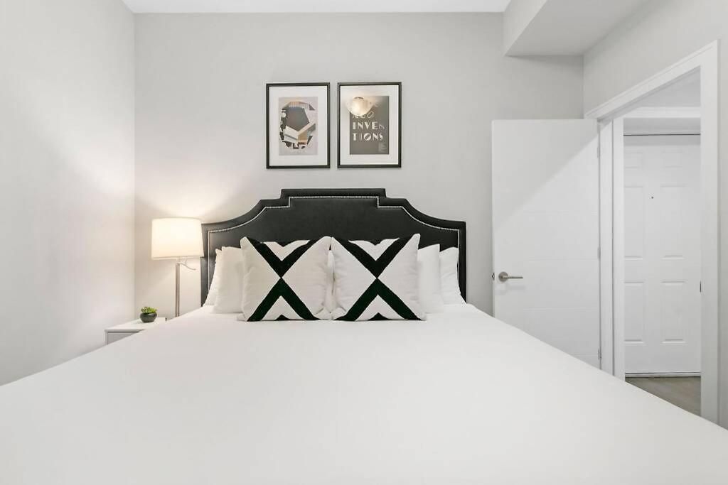 2br Trendy Urban - Division 102w 202w 302w Rep Apartment Chicago