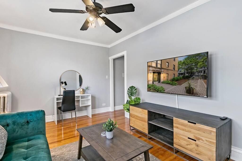 Chic 1br Close To Everything - Marshfield E3 Apartment Chicago