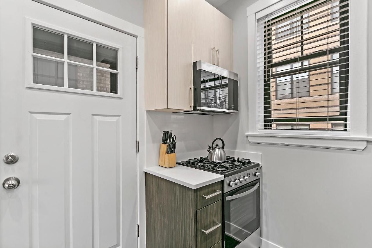 1br Relaxing In Lakeview Close To Restaurants - Belmont H6 Apartment *