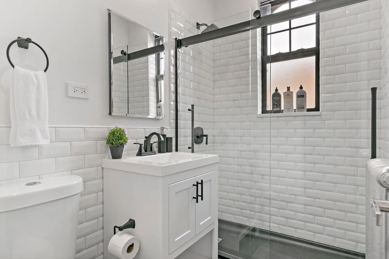 1br Relaxing In Lakeview Close To Restaurants - Belmont H6 *