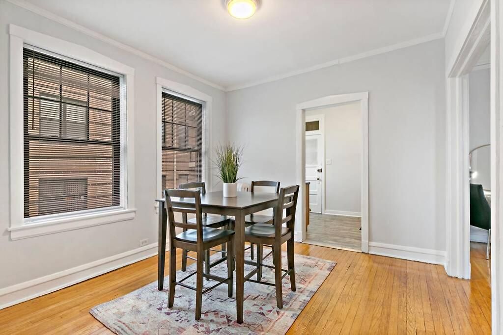 Apartment Well-furnished 1br In Popular Spot - Belmont J3