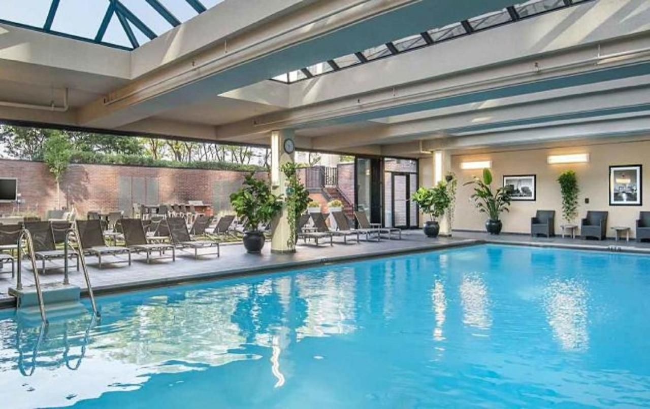 Hotel Luxury Downtown