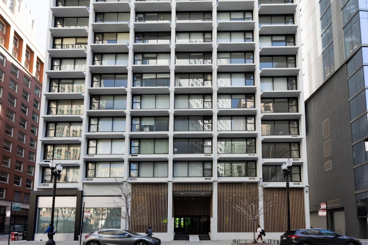 Aparthotel 21 East - Chic Dt Apts With Rooftop By Zencity Chicago