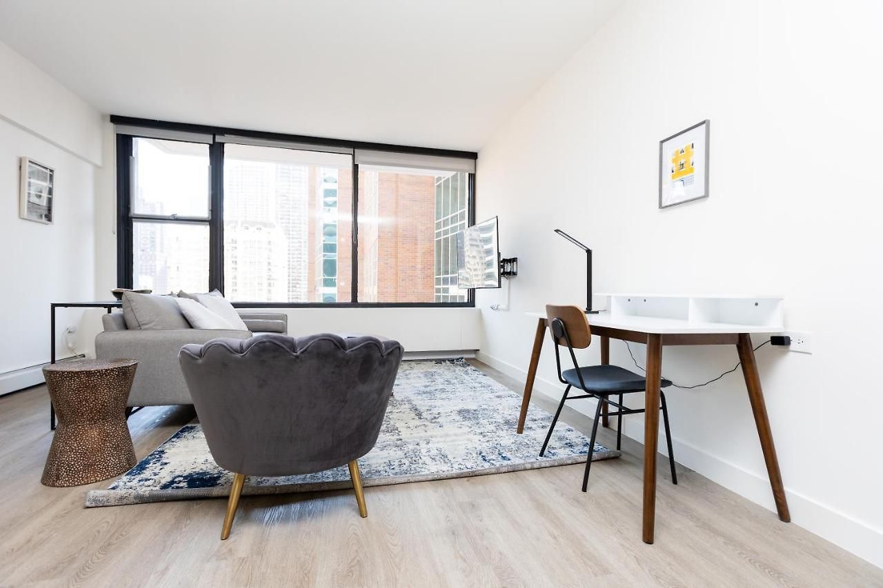 Aparthotel 21 East - Chic Dt Apts With Rooftop By Zencity