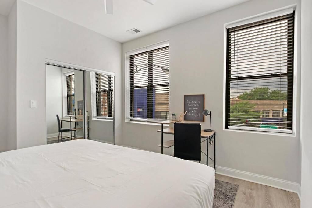 3br In Logan Square Walkable To Highlights - Park S6 Apartment *