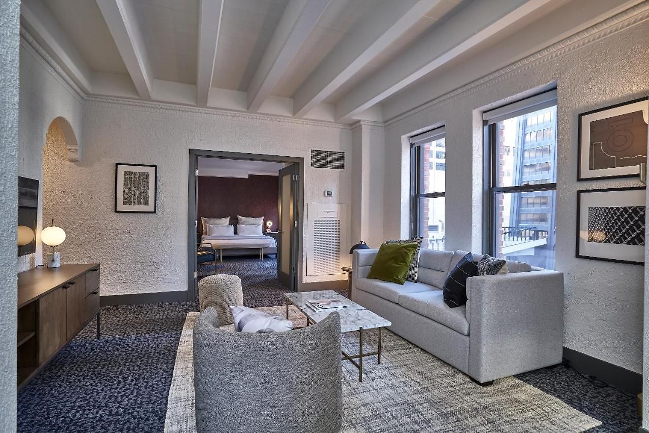 Gale Hotel 4*
