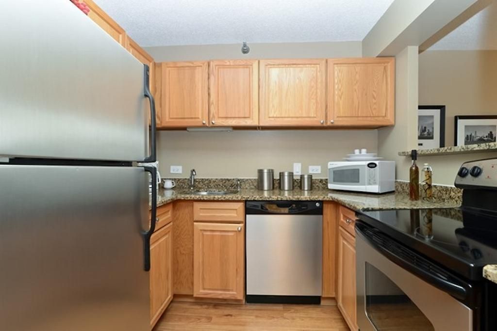 Corporate Suites Network - 555 W. Madison 3* Chicago
