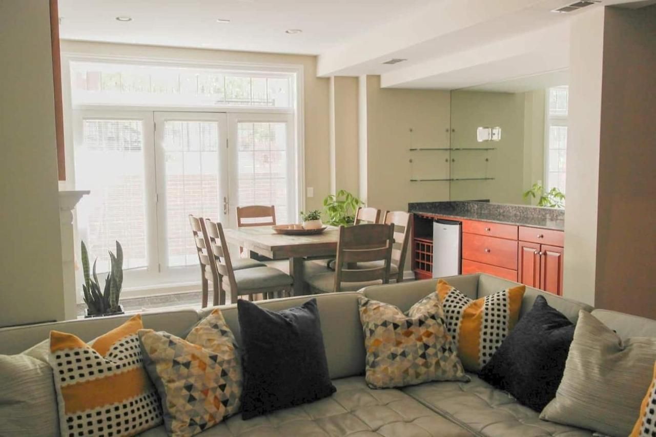 Apartment Amazing 3br 3 Ba In *