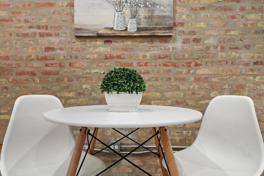Apartment 1br Deluxe Near Shops & Cafes - Ashland 1f Chicago