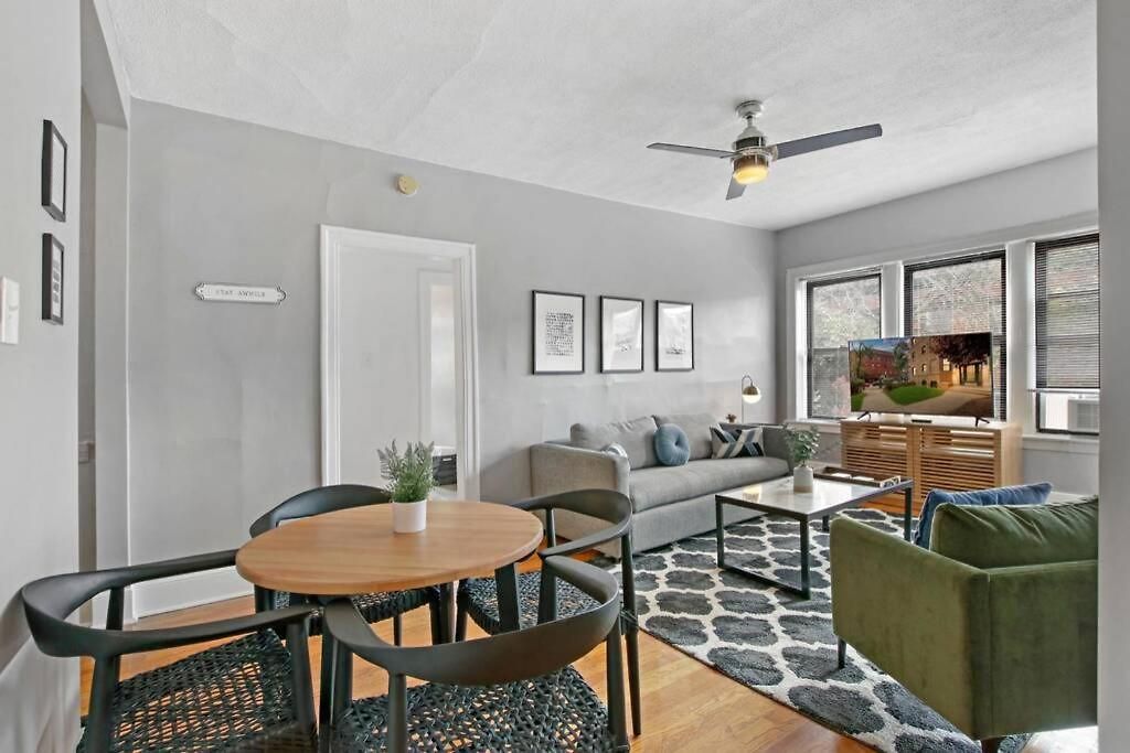 Apartment 3br Lifestyle Leisure Or Business Trip - Stratford 3s Chicago