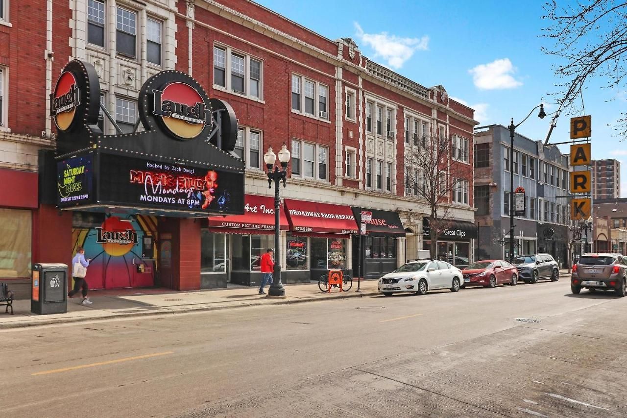 Splendid & Fully Furnished 1br - Broadway 204 Rep Chicago