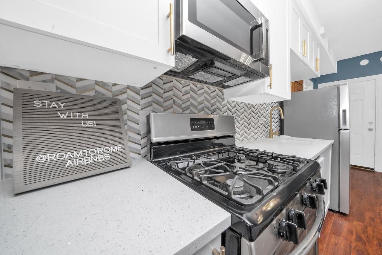 Apartment Modern 2 Bedroom In Avondale Chicago