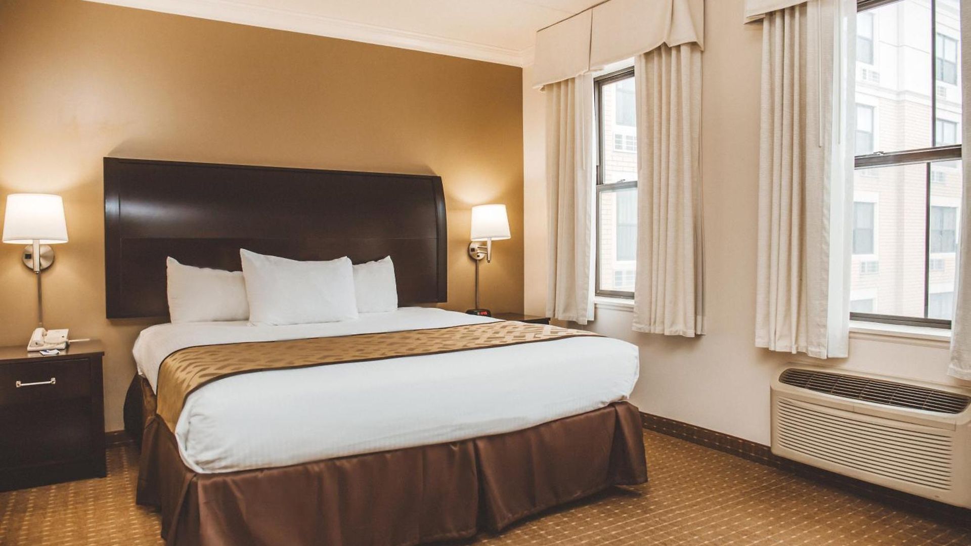 South Loop Hotel