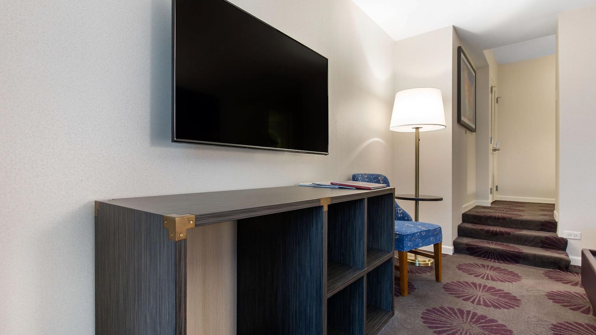 The Collection Magnificent Mile Hotel 4*