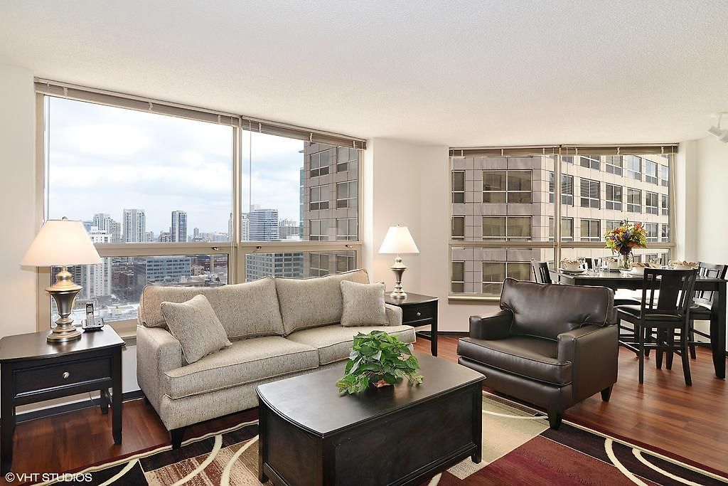 Aparthotel Corporate Suites Network - 555 W. Madison