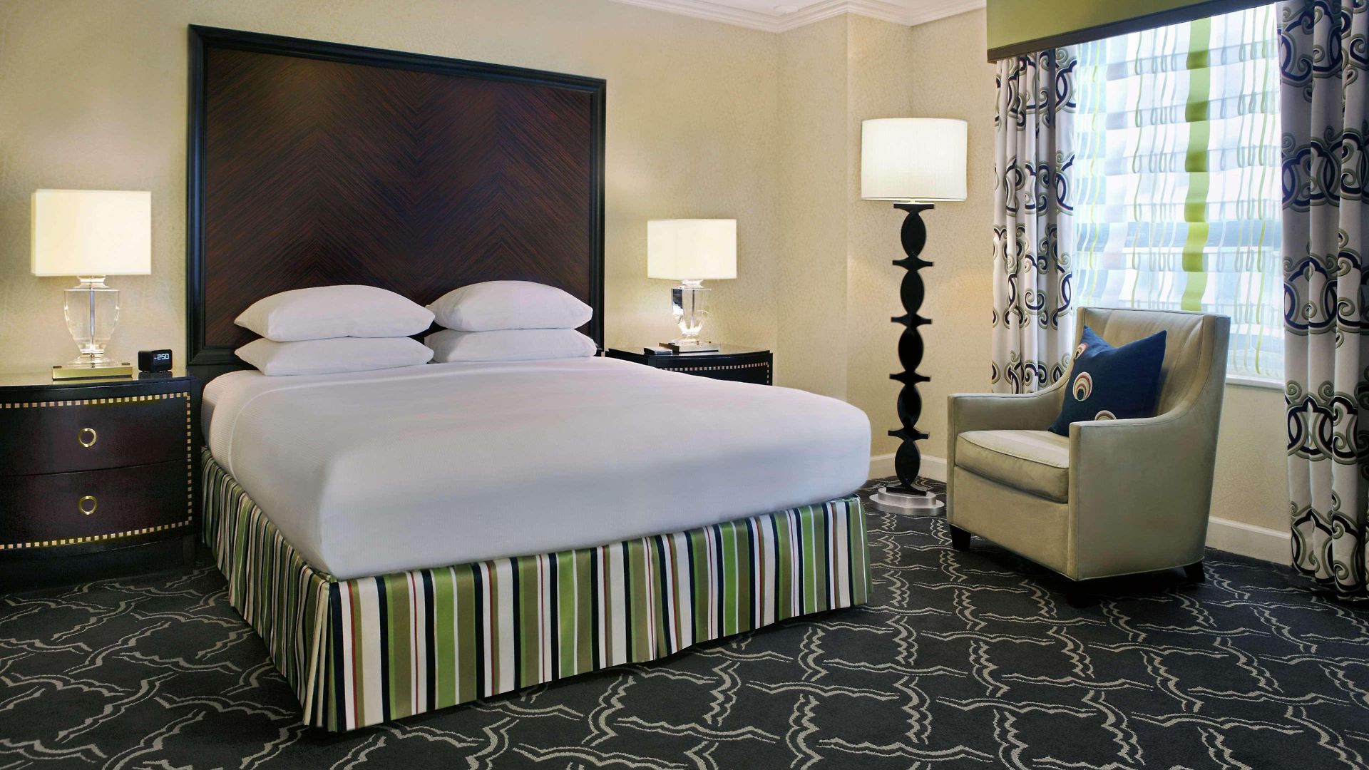 Hotel The Palmer House Hilton 4*
