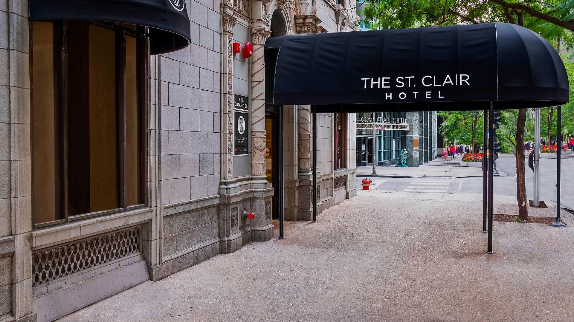 Saint Clair - Magnificent Mile Hotel