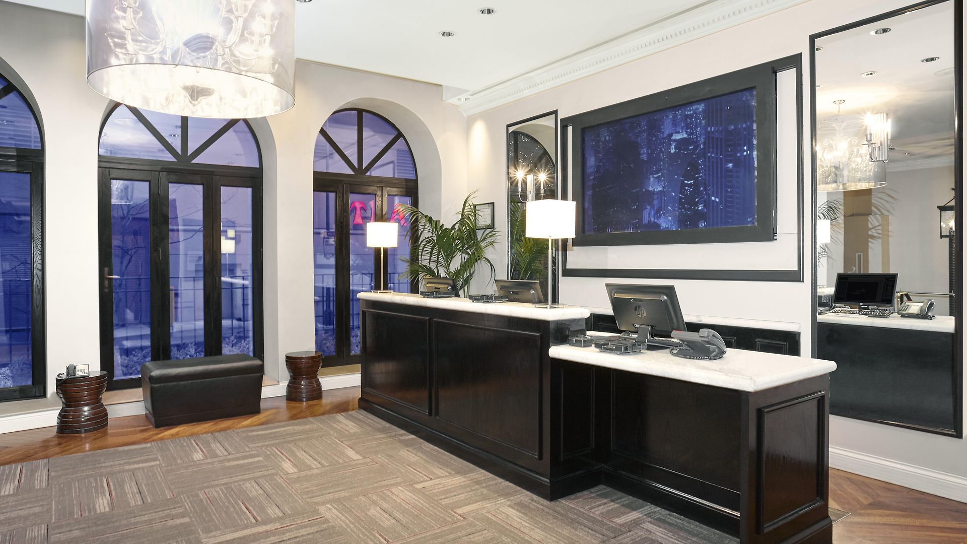 Hotel Hyatt Centric Magnificent Mile 4*