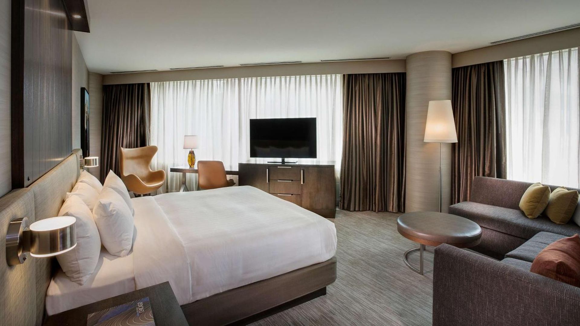 Hyatt Centric Magnificent Mile Hotel