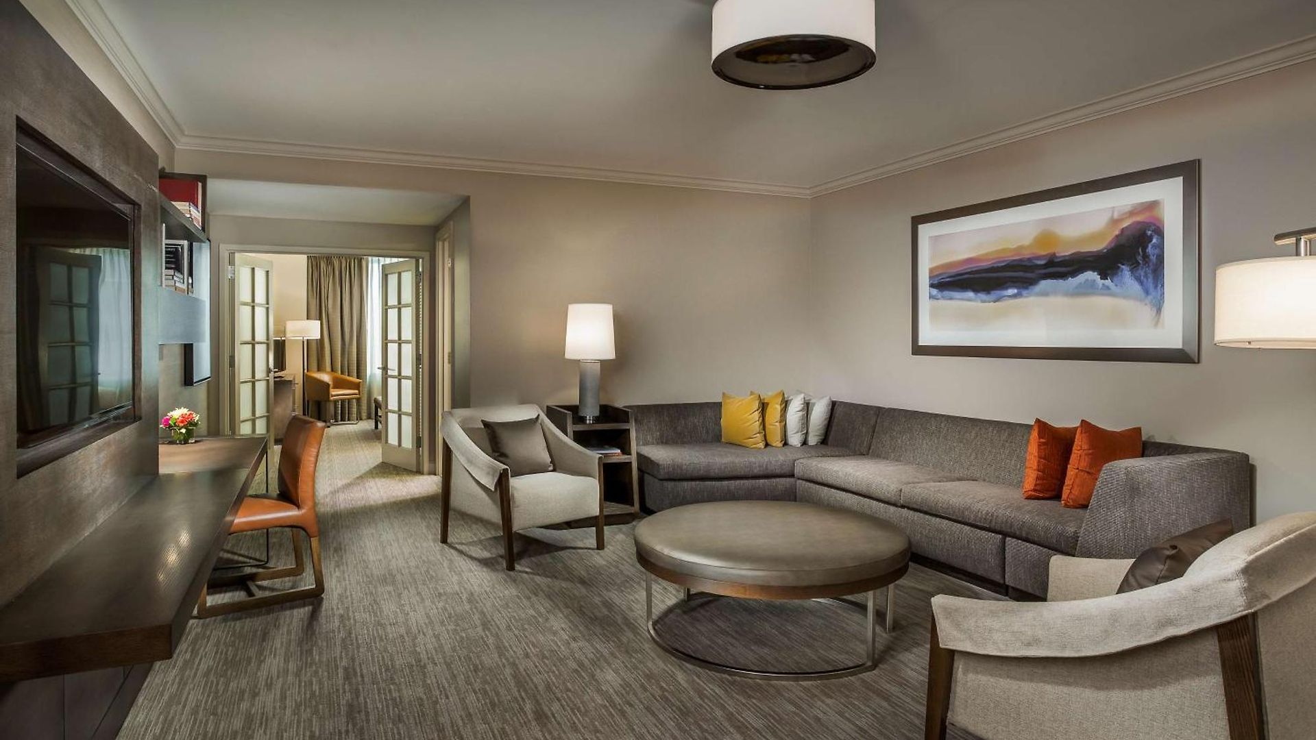 Hotel Hyatt Centric Magnificent Mile 4*