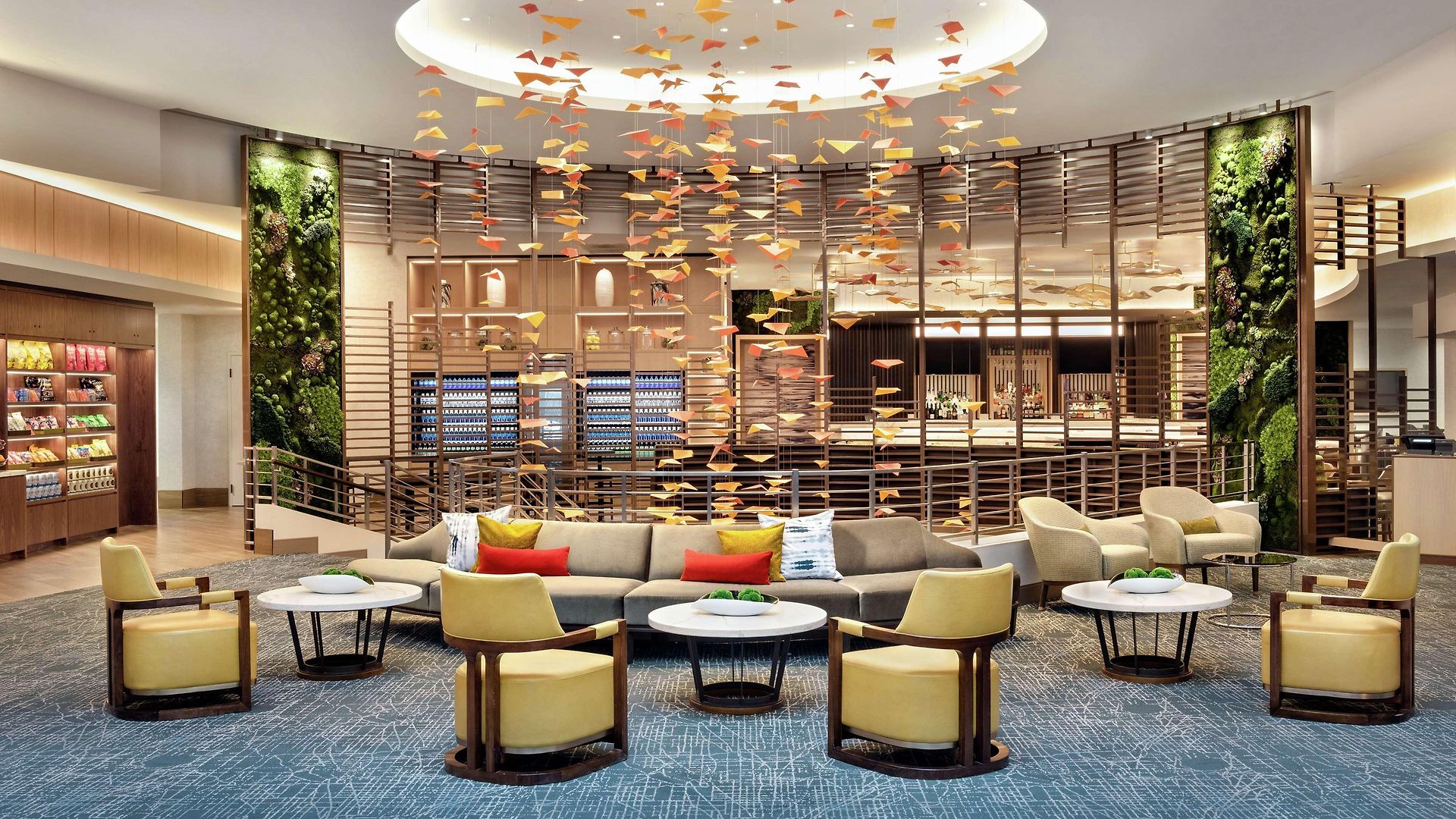 Hyatt Centric Magnificent Mile Hotel 4*