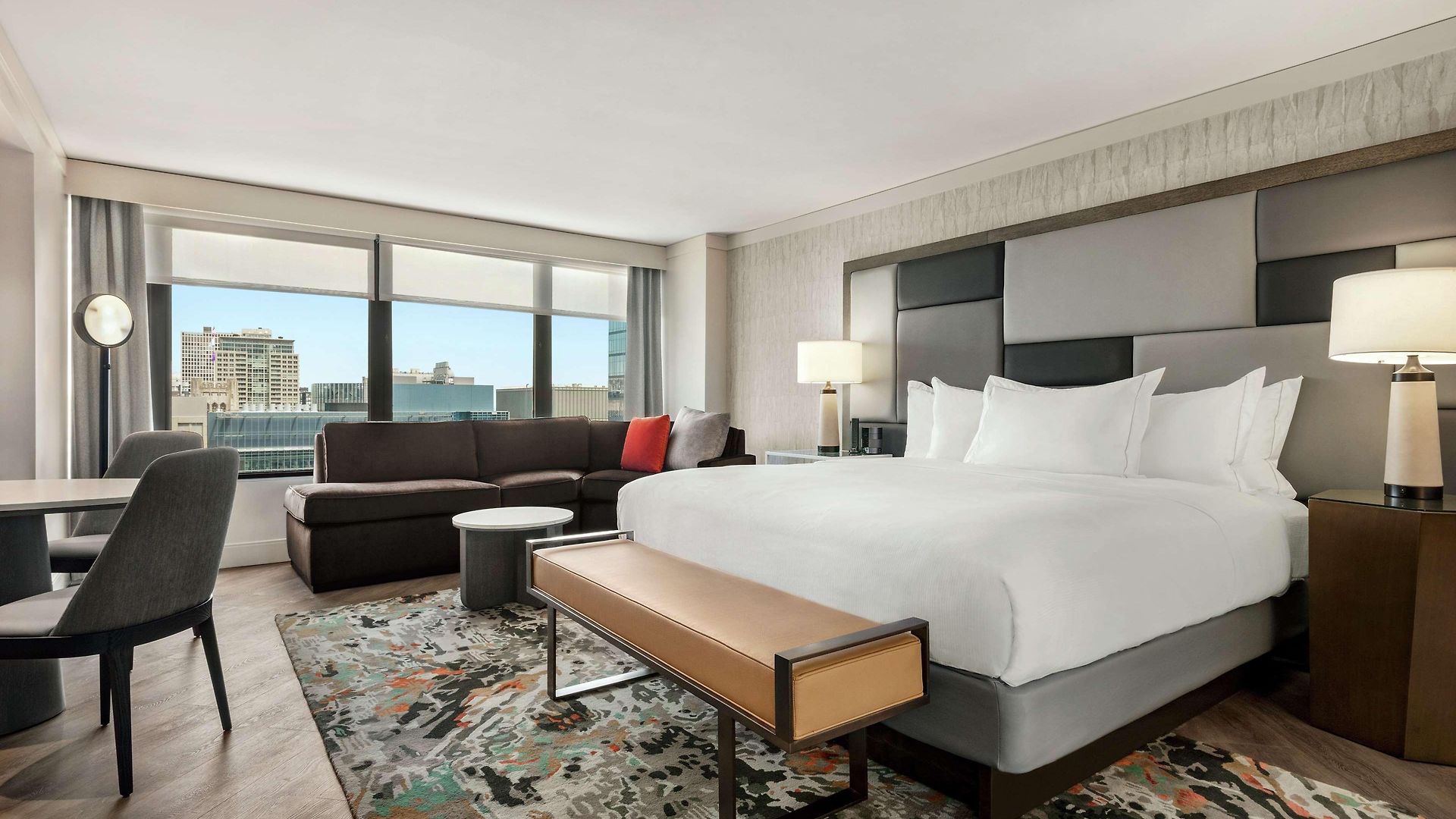Hotel Doubletree By Hilton Magnificent Mile Chicago