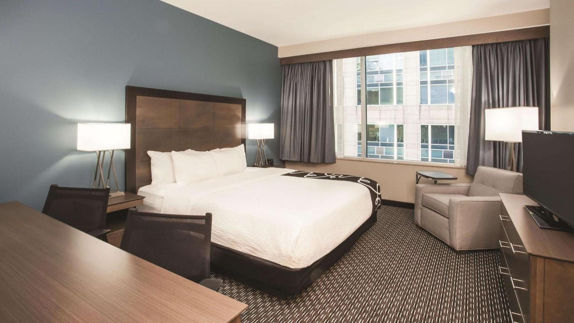 La Quinta & By Wyndham Downtown Hotel Chicago