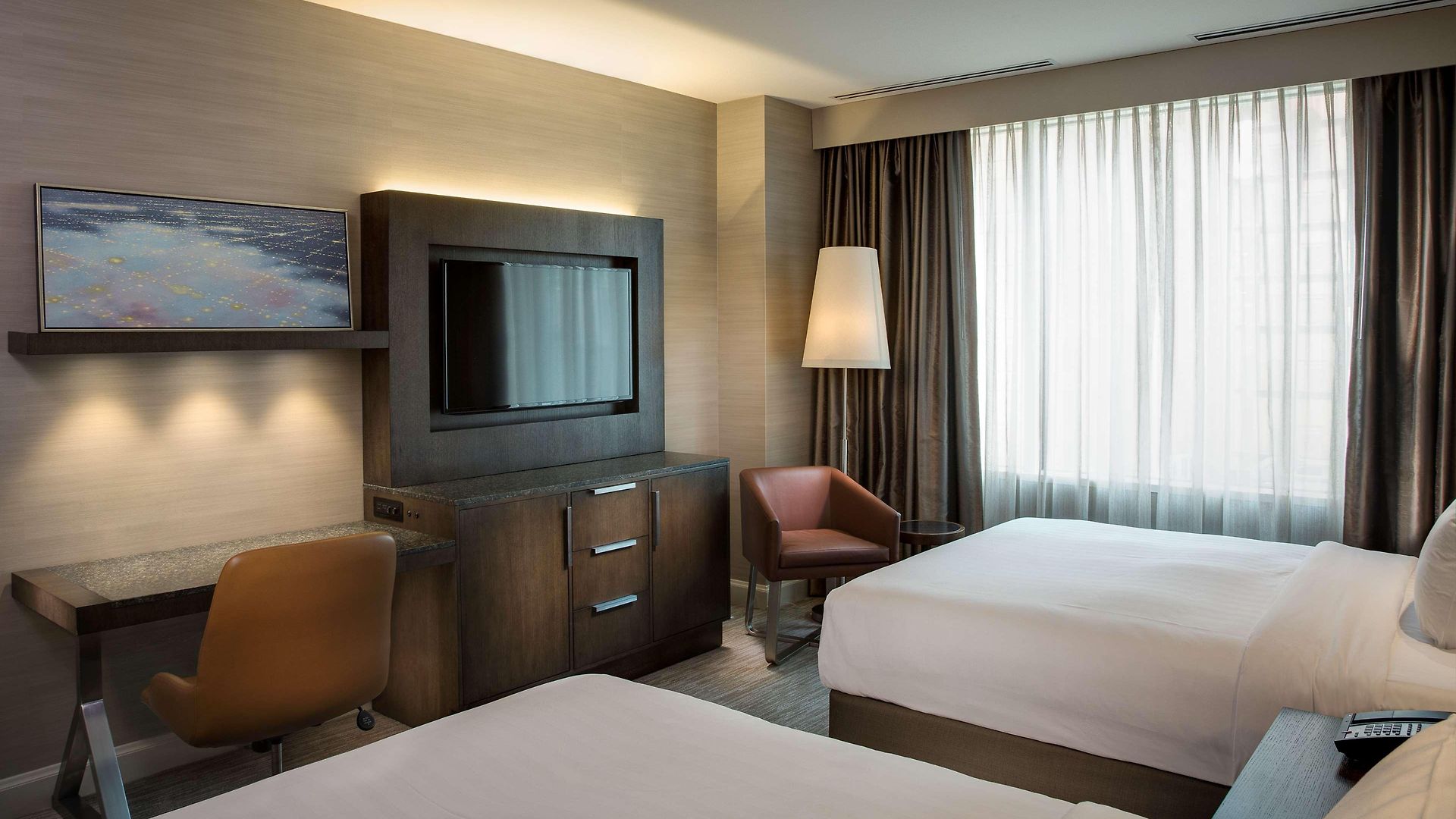 Hotel Doubletree By Hilton Magnificent Mile Chicago