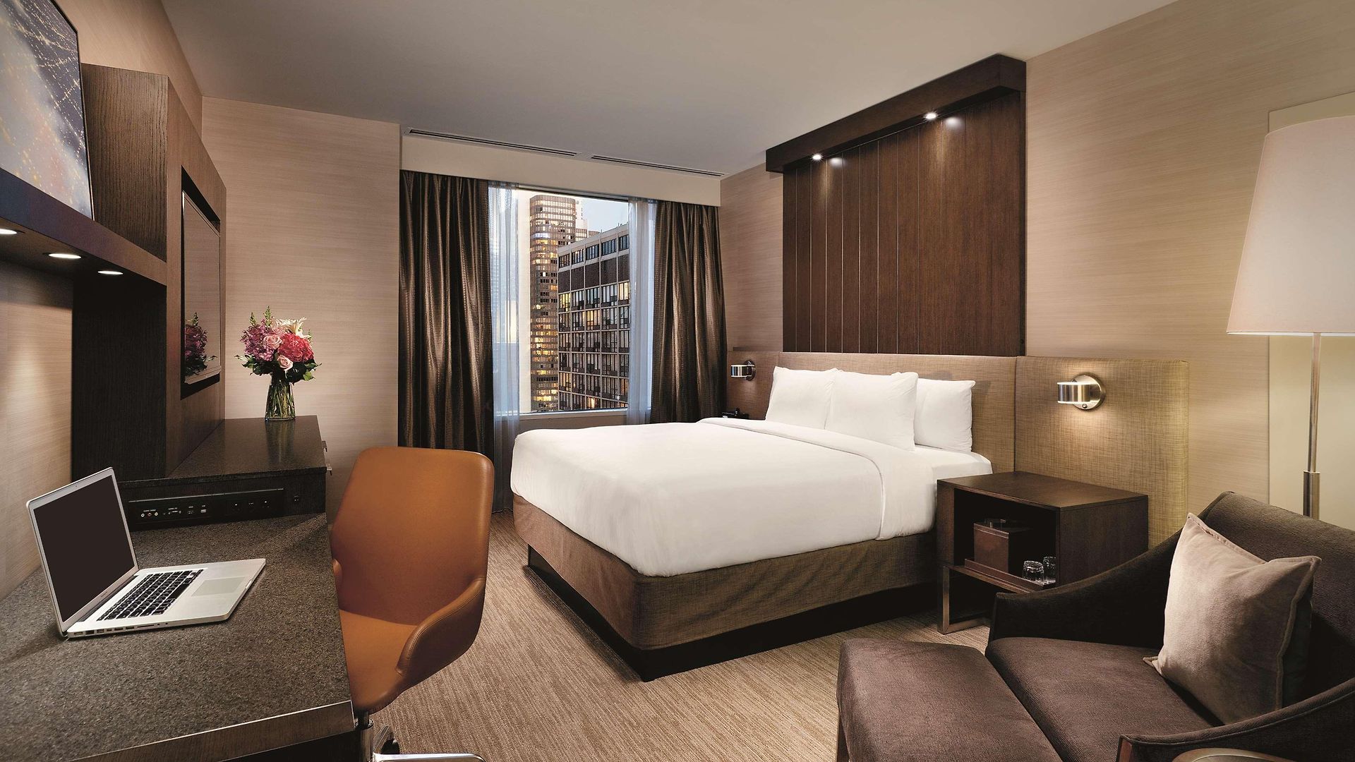 Doubletree By Hilton Magnificent Mile Chicago
