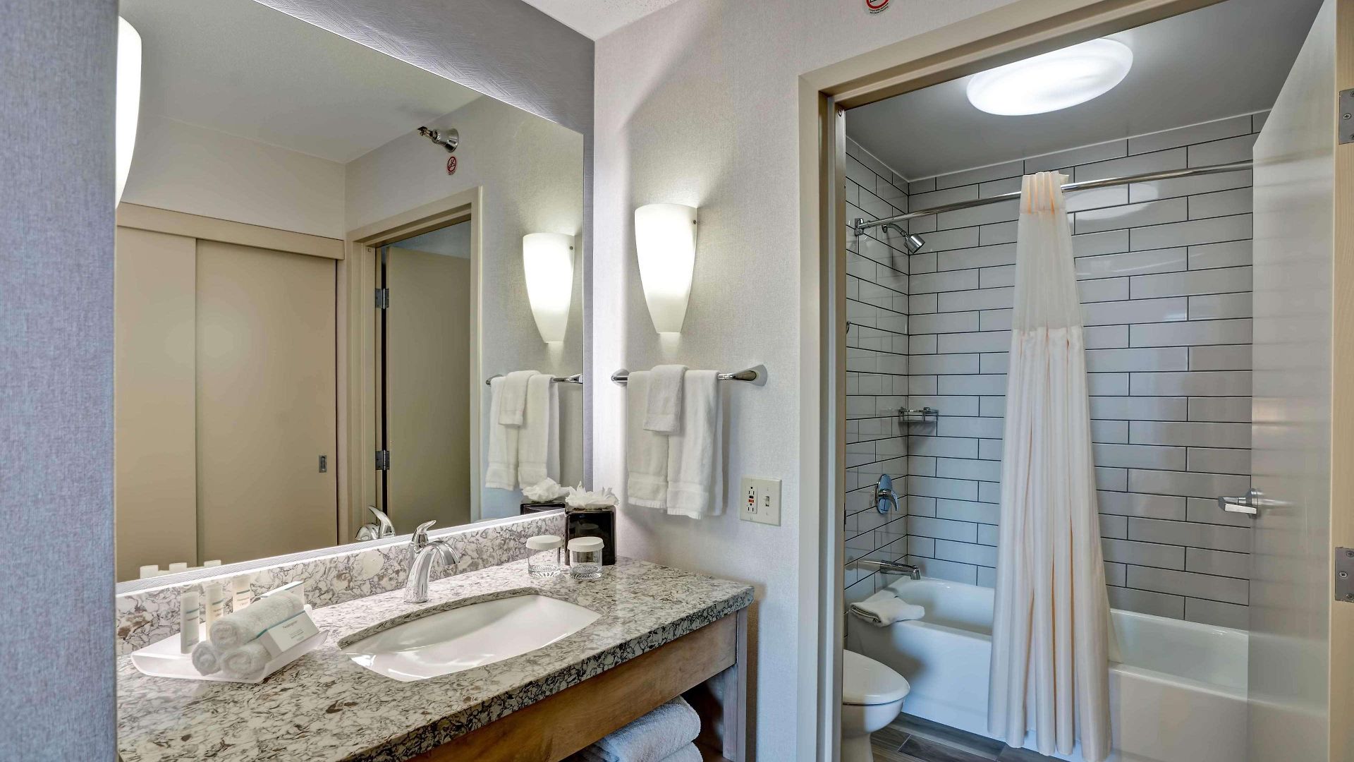 Homewood By Hilton Chicago-downtown
