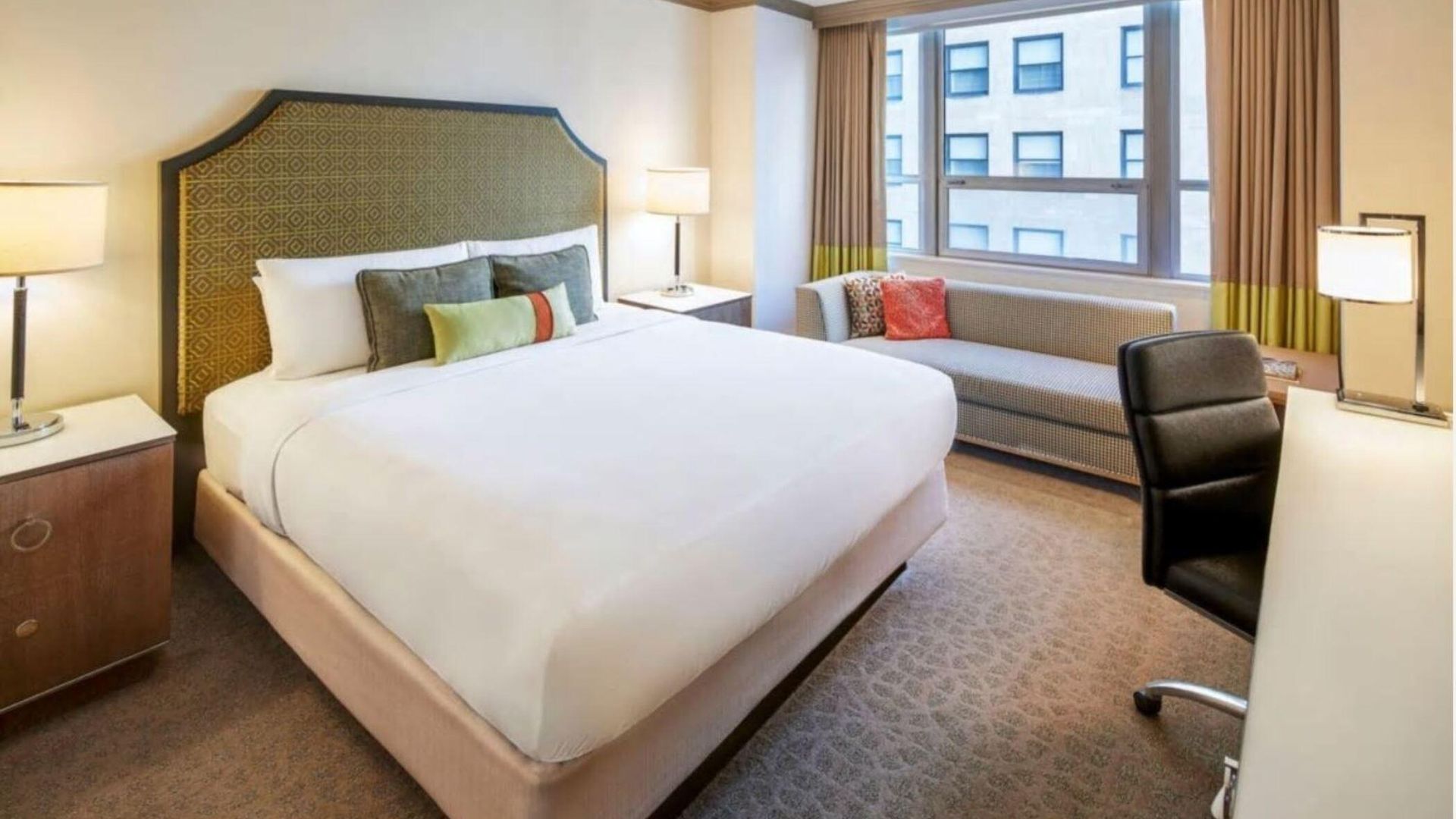 Hotel Intercontinental Magnificent Mile By Ihg Chicago