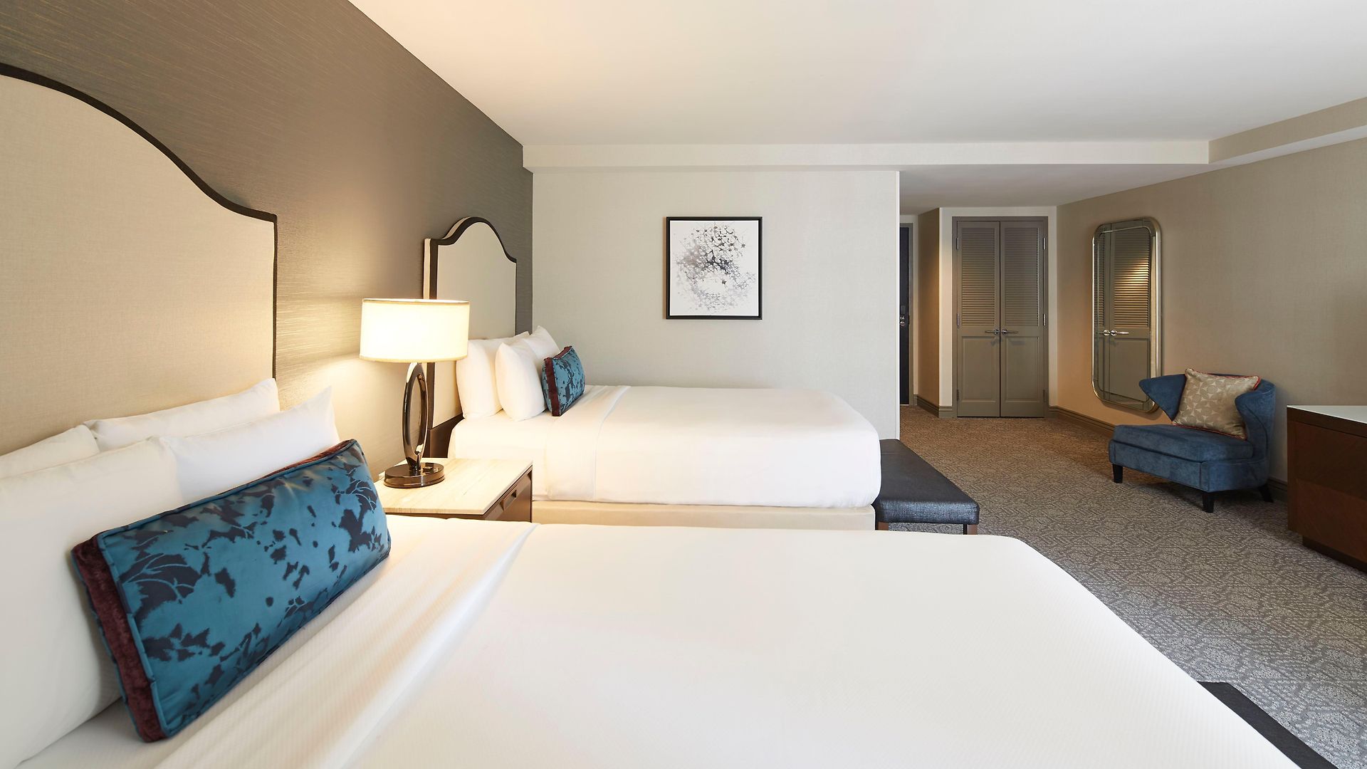 Hotel Intercontinental Magnificent Mile By Ihg Chicago