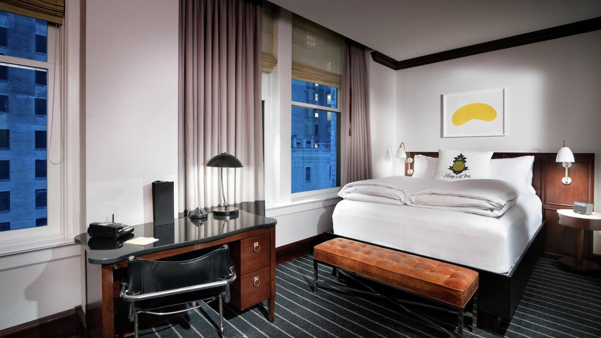 Staypineapple, An Iconic Hotel, The Loop Hotel Chicago