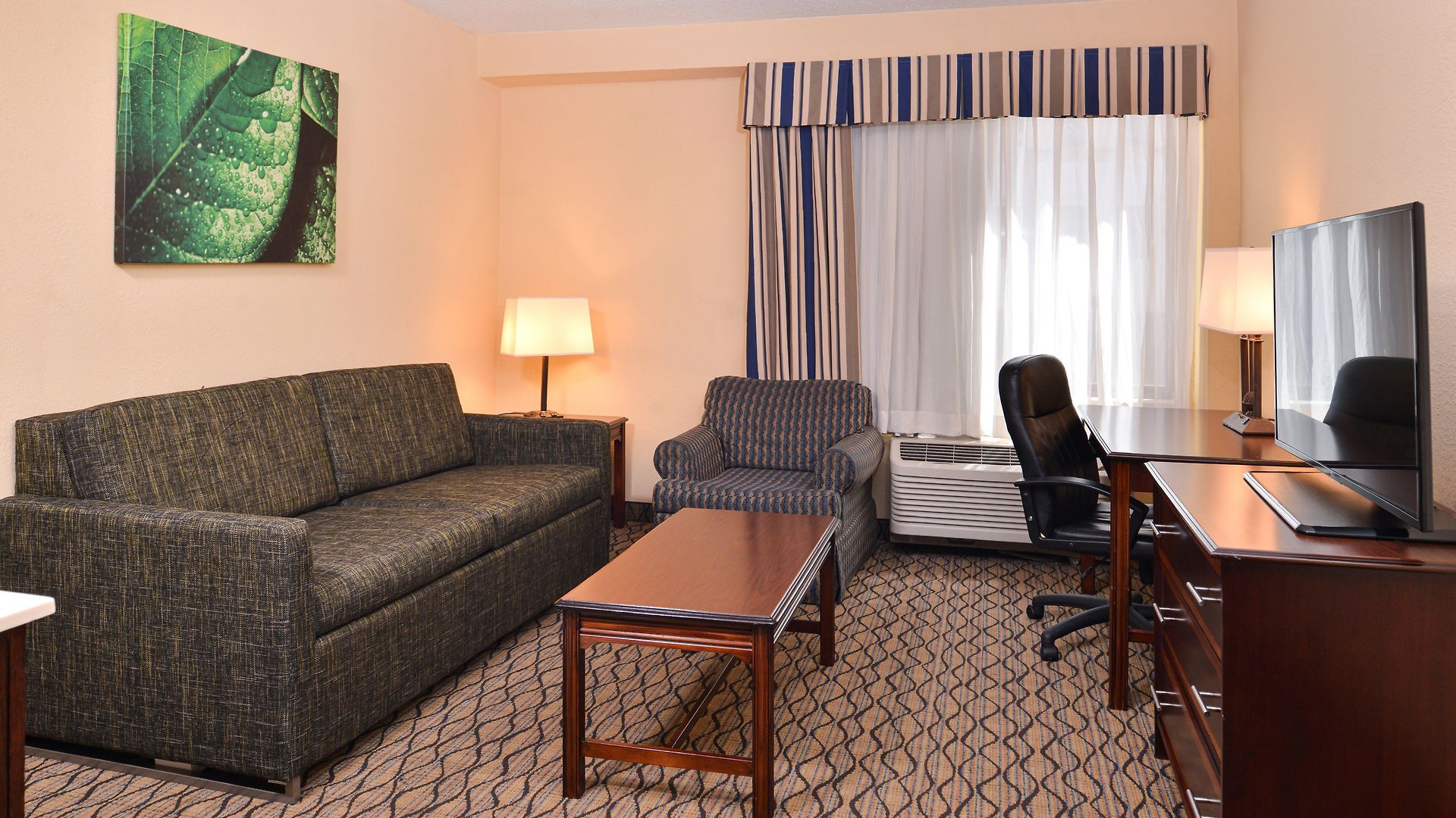 Hotel & Chicago-downtown By Ihg