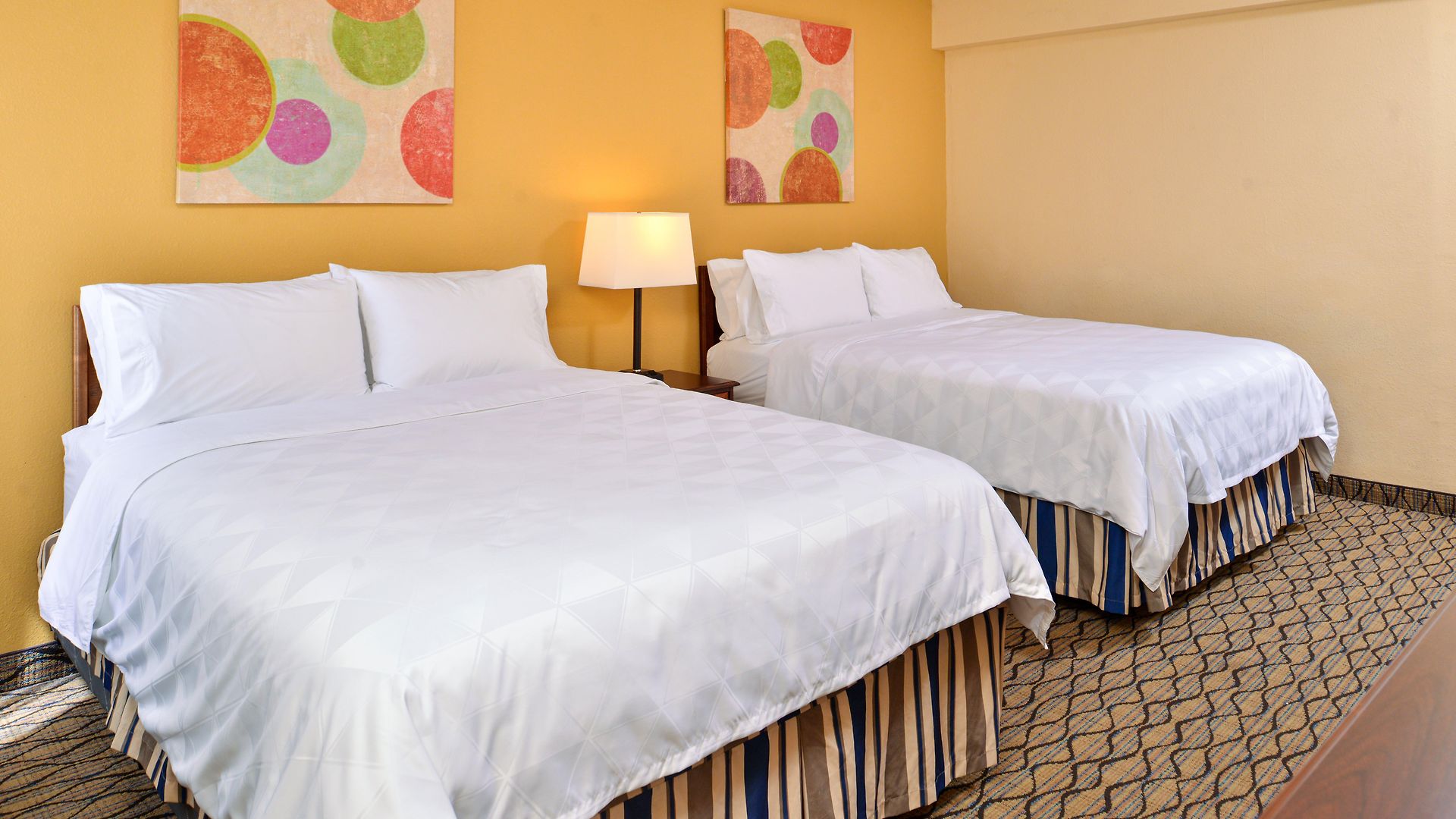 & Chicago-downtown By Ihg Hotel