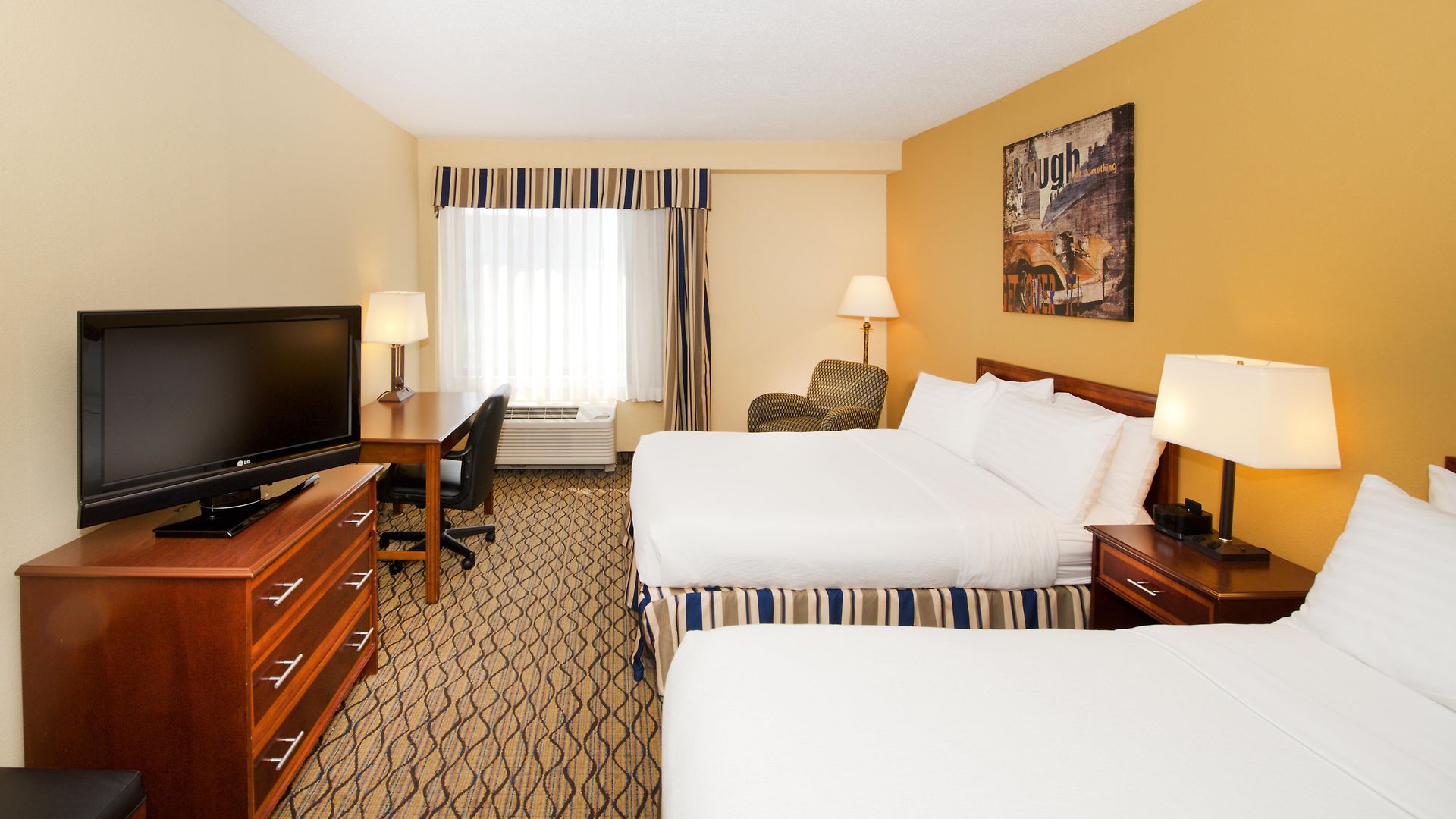 & Chicago-downtown By Ihg 3*
