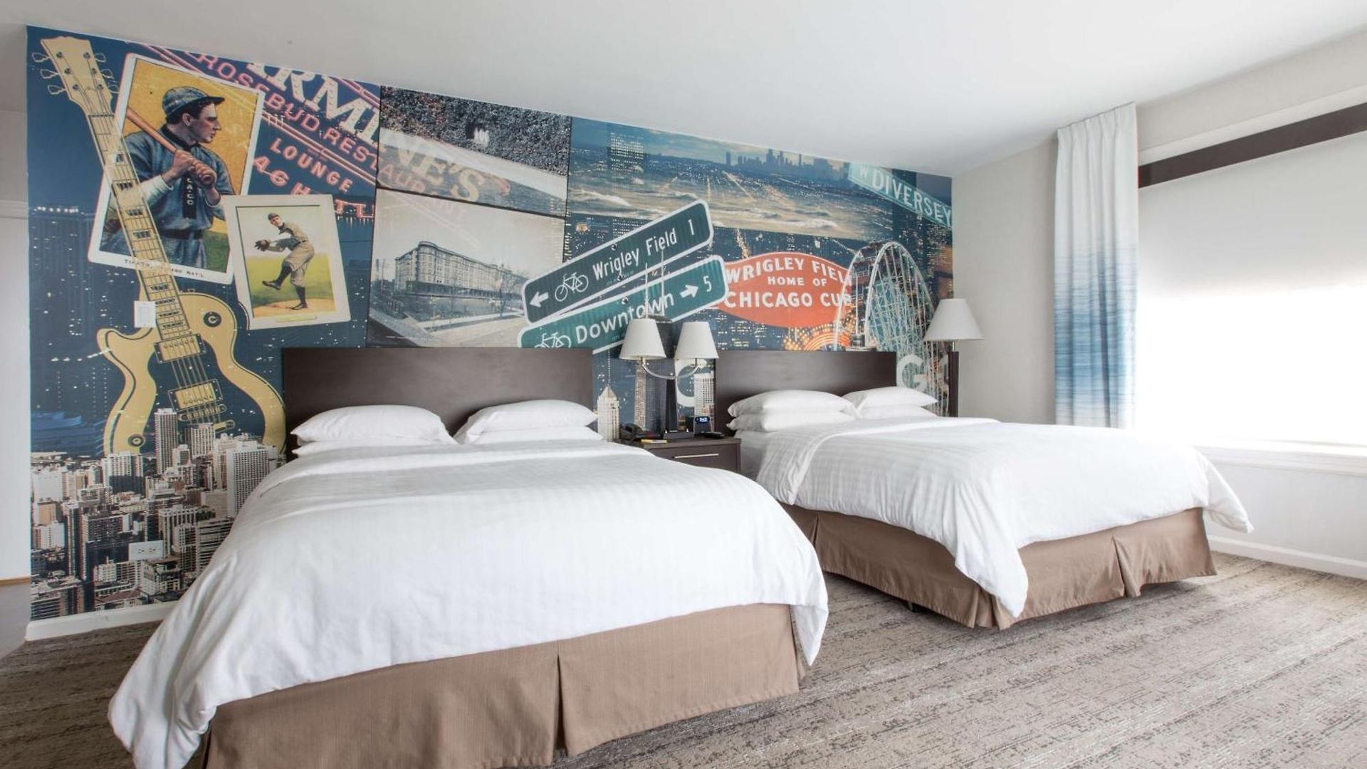 Versey Lincoln Park Hotel