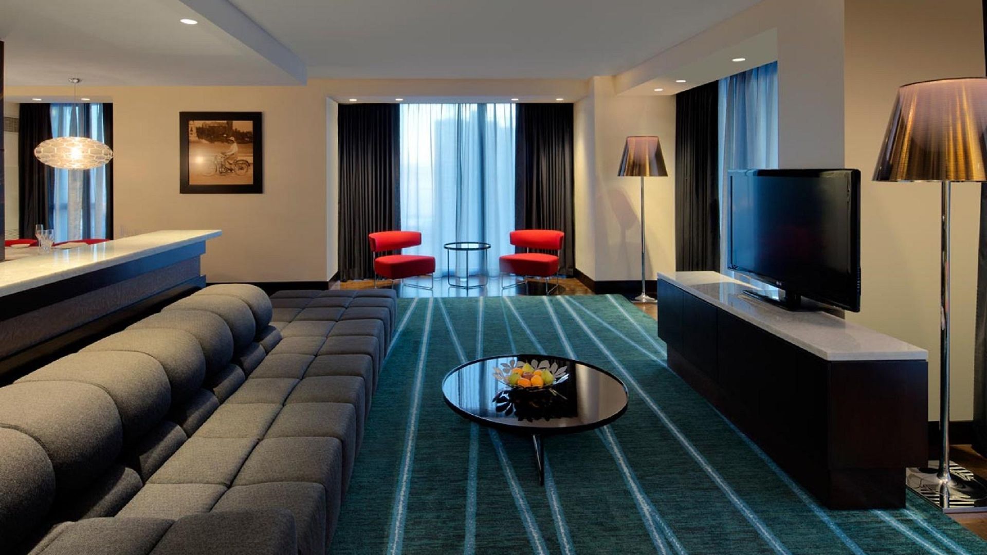 Radisson Blu Aqua Hotel, Hotel Chicago