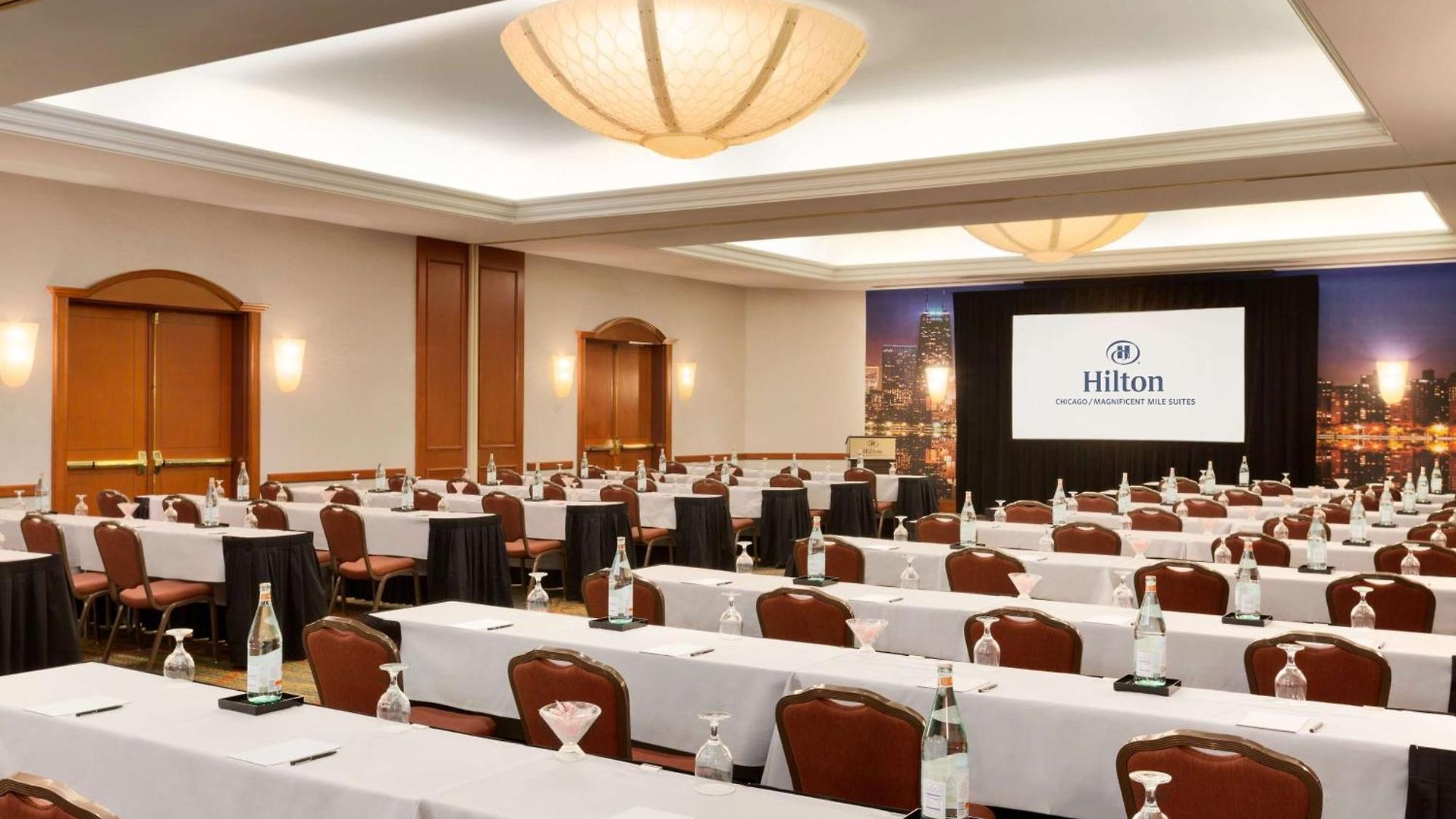 Hilton Magnificent Mile Hotel Chicago